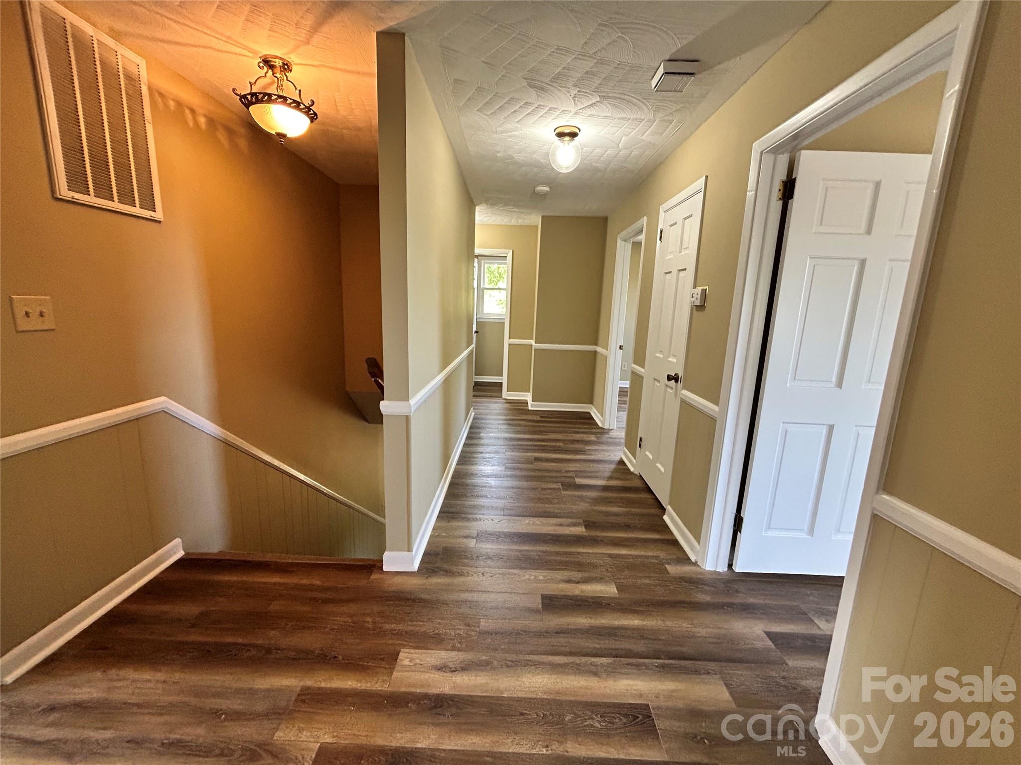 Woodland Oaks - Residential