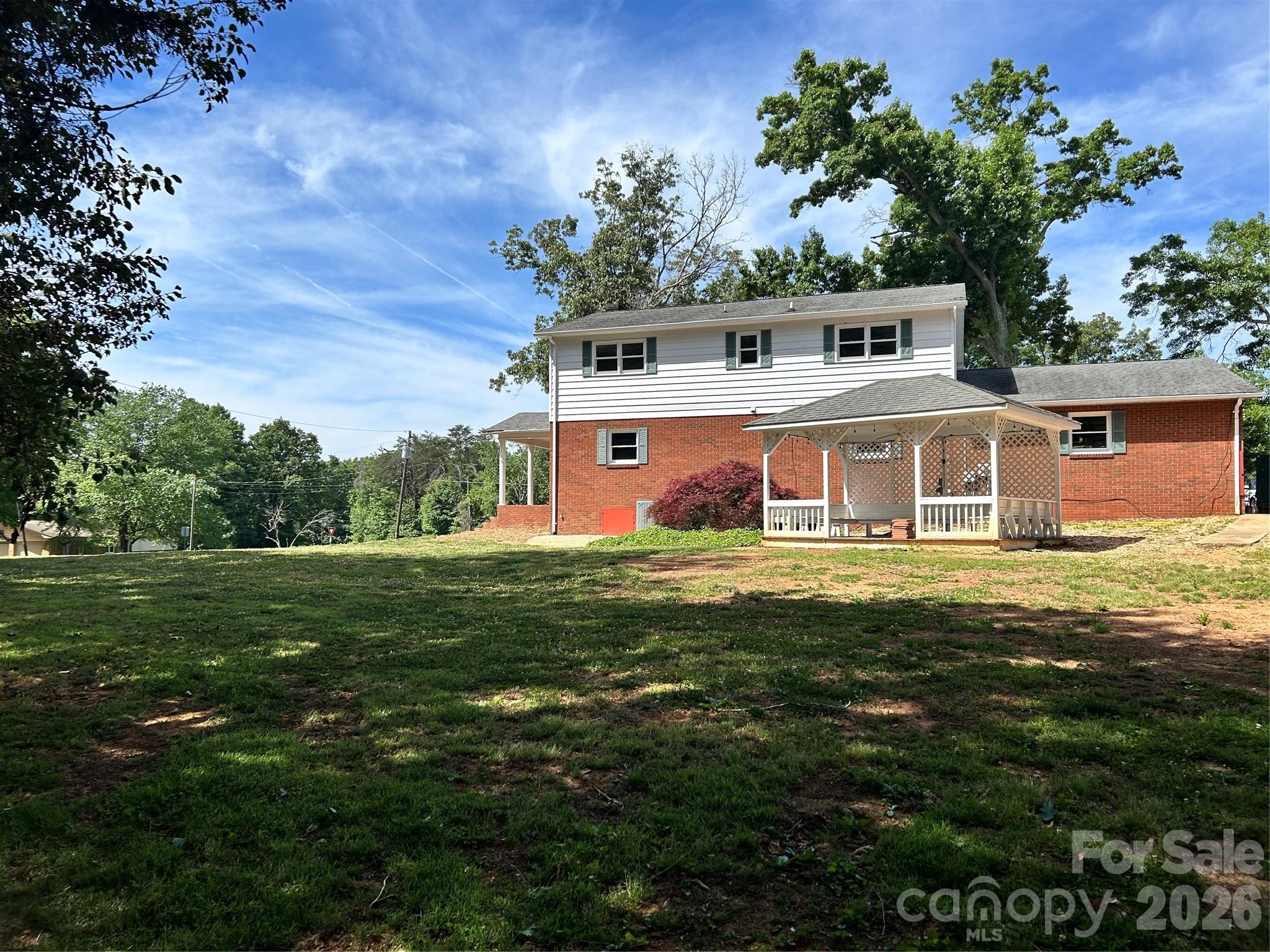 Woodland Oaks - Residential