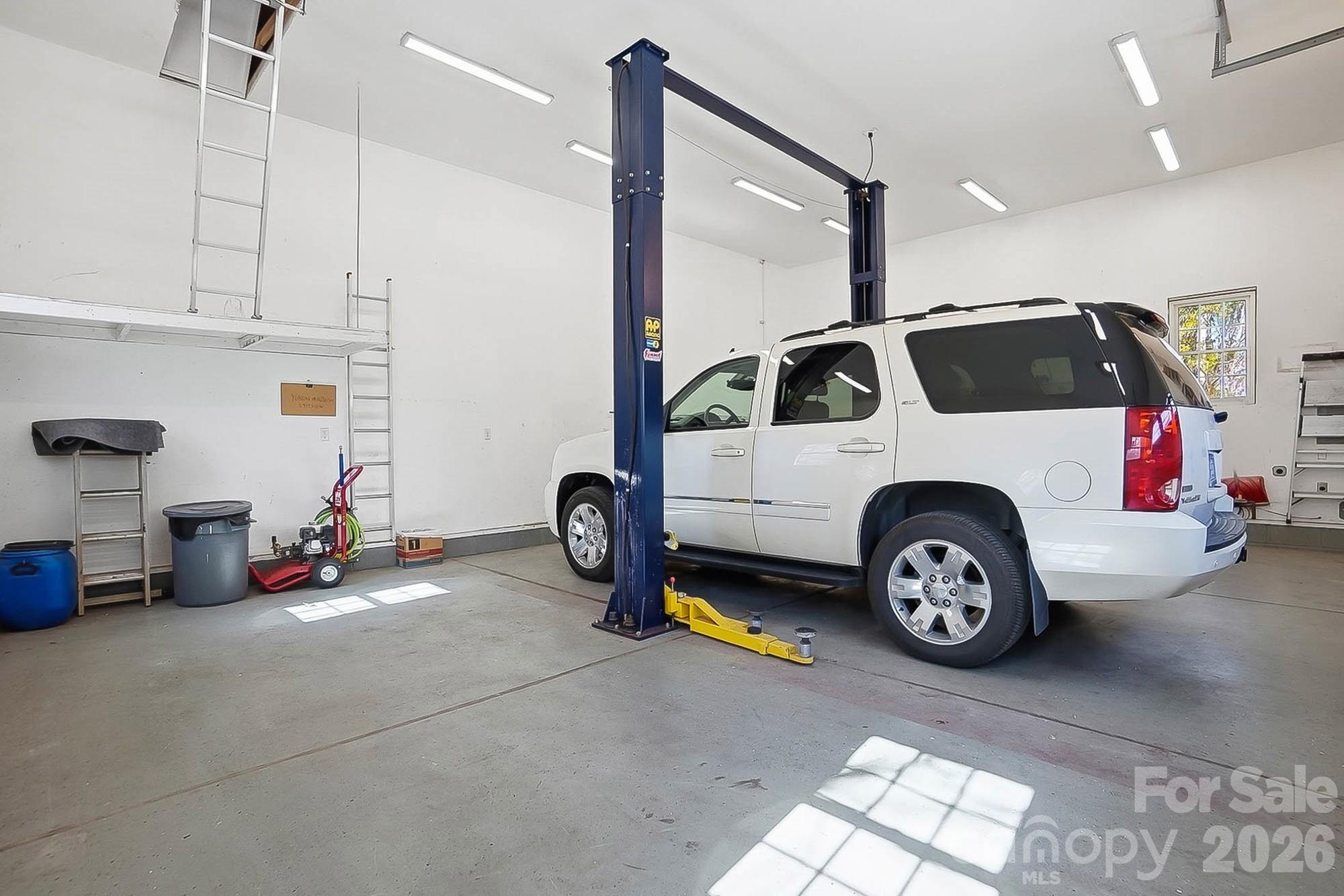 Abbington Woods - Residential