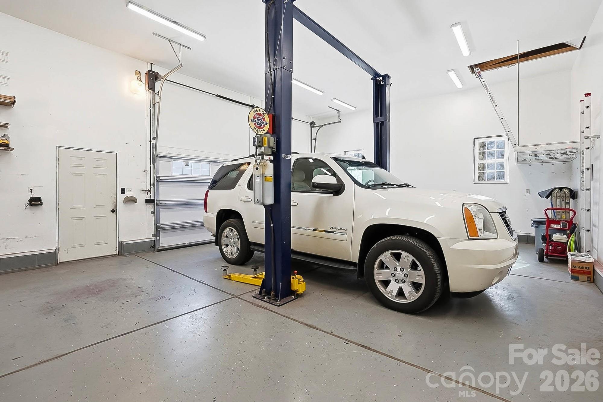 Abbington Woods - Residential