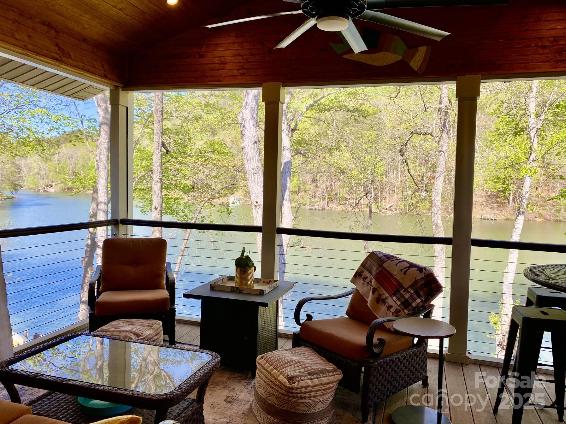 102 W Lake Drive N 106