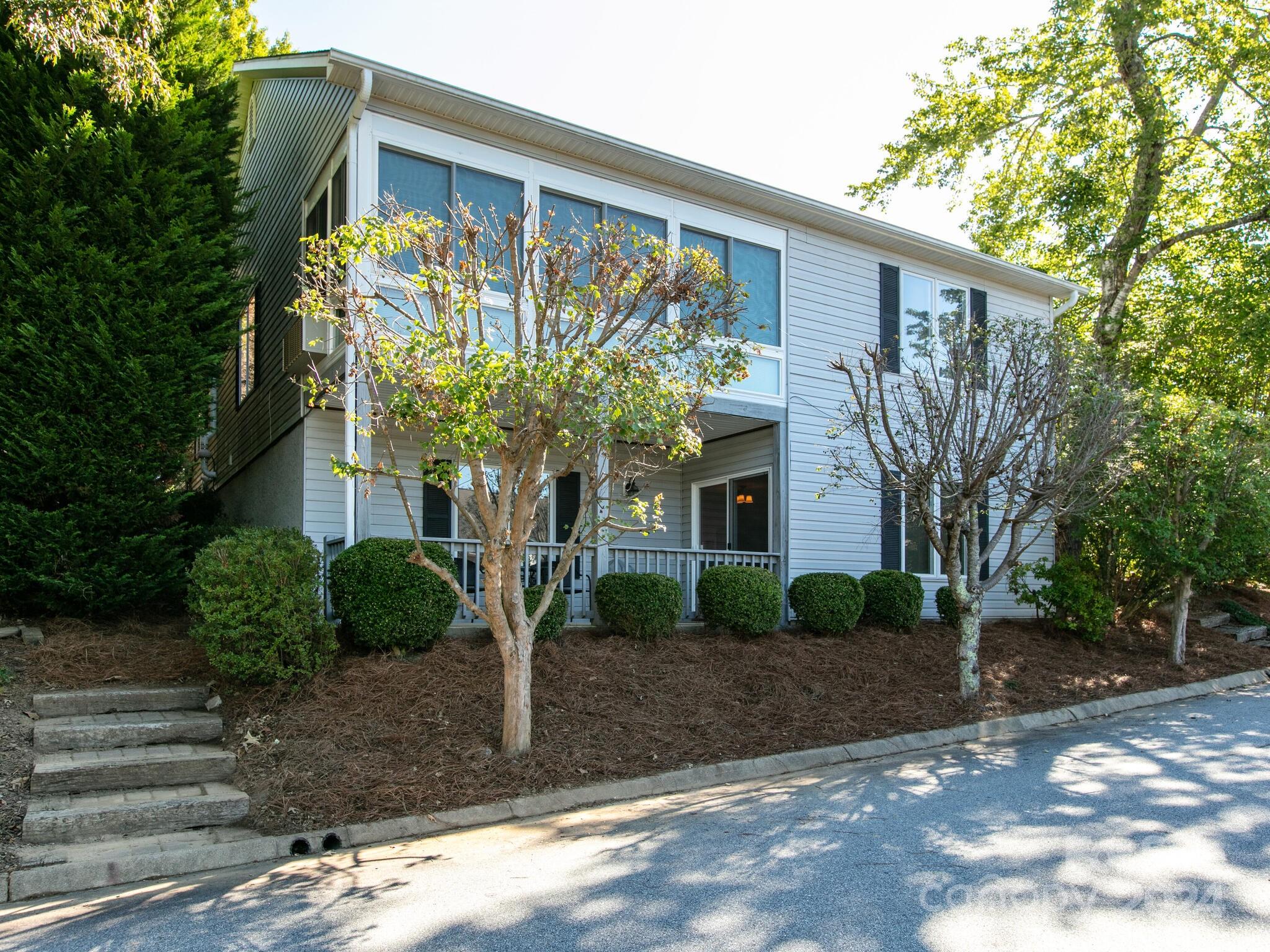 Cummings Cove - Residential