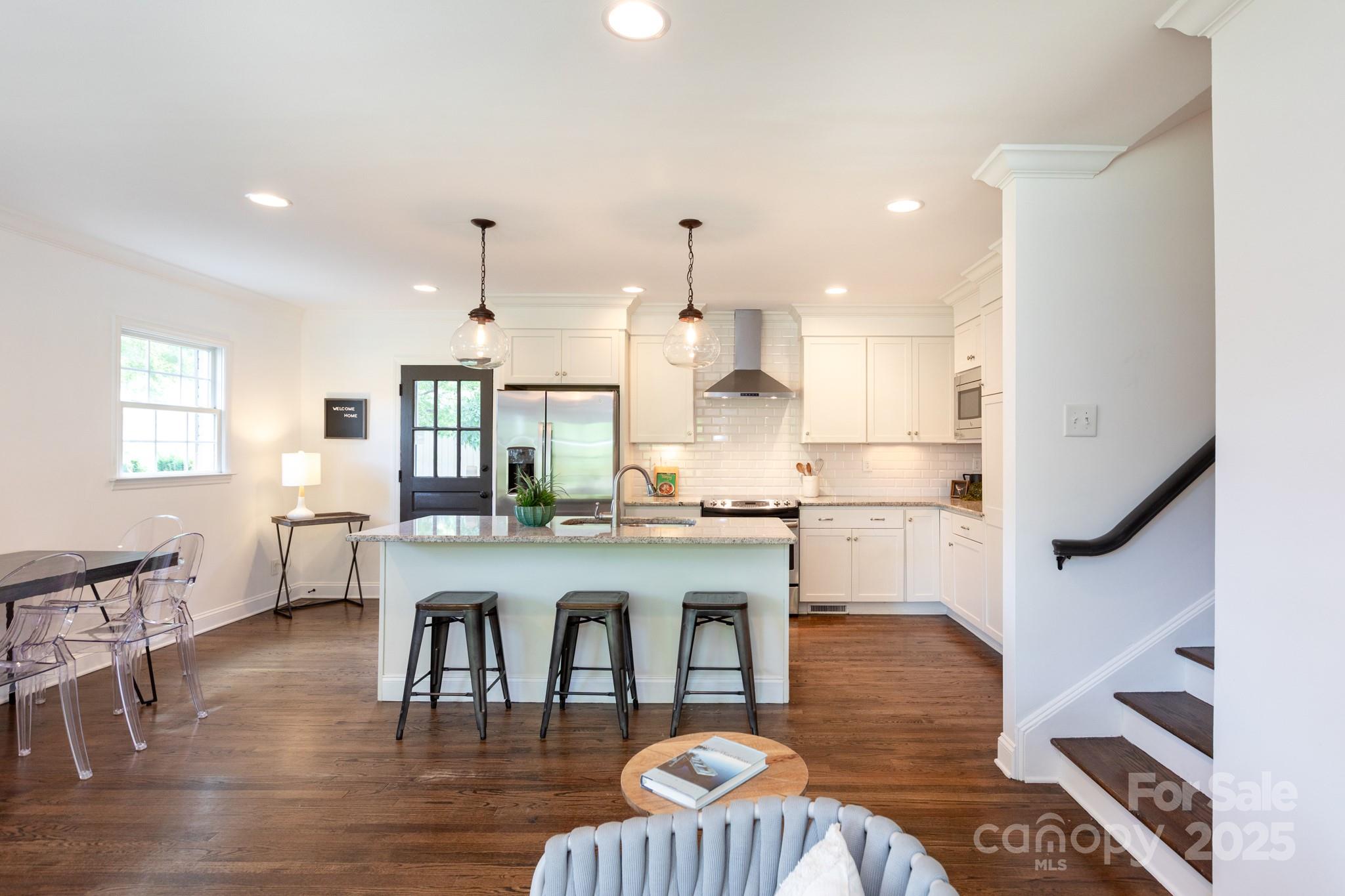 6917 Lancer Drive