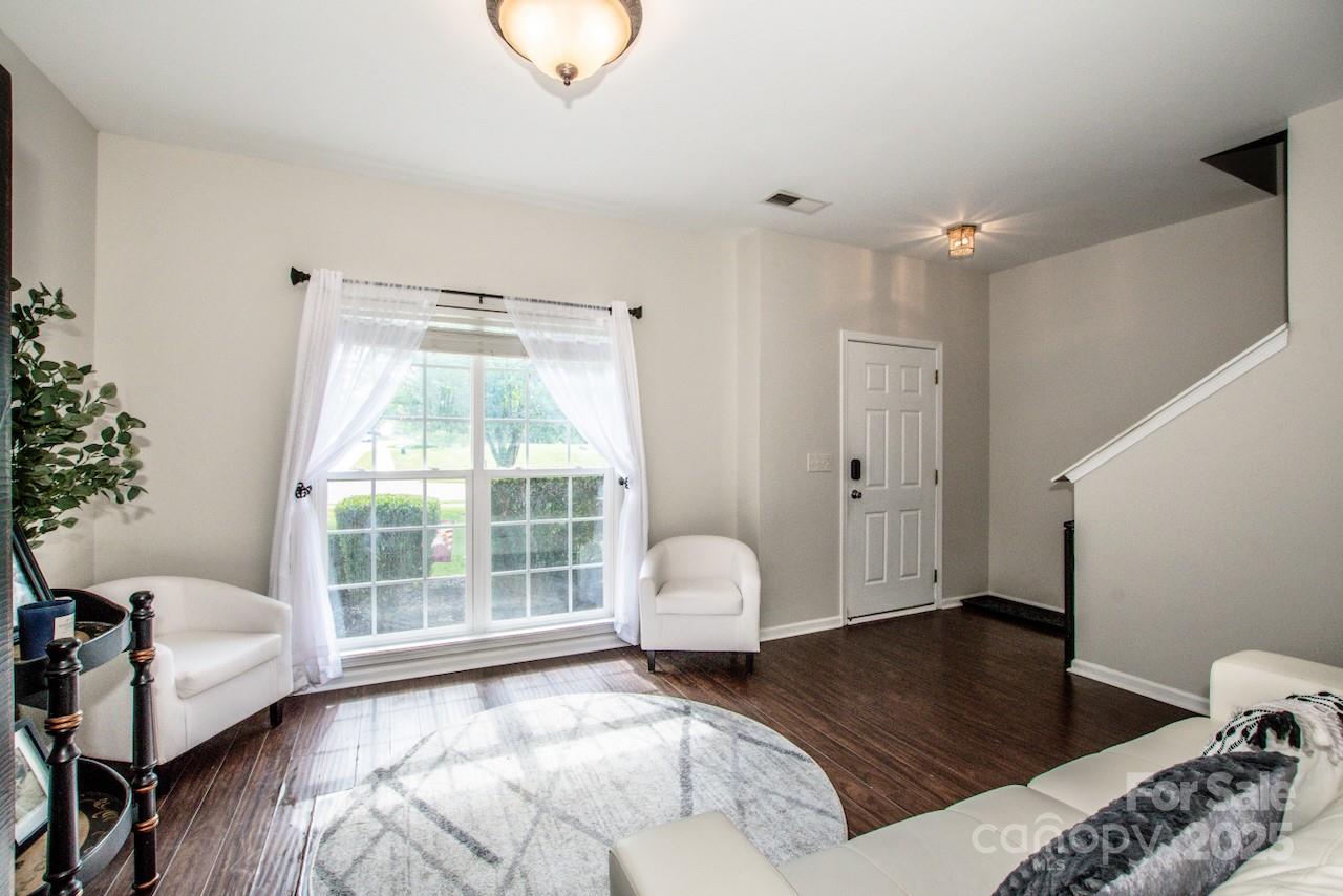 107 Golden Valley Drive