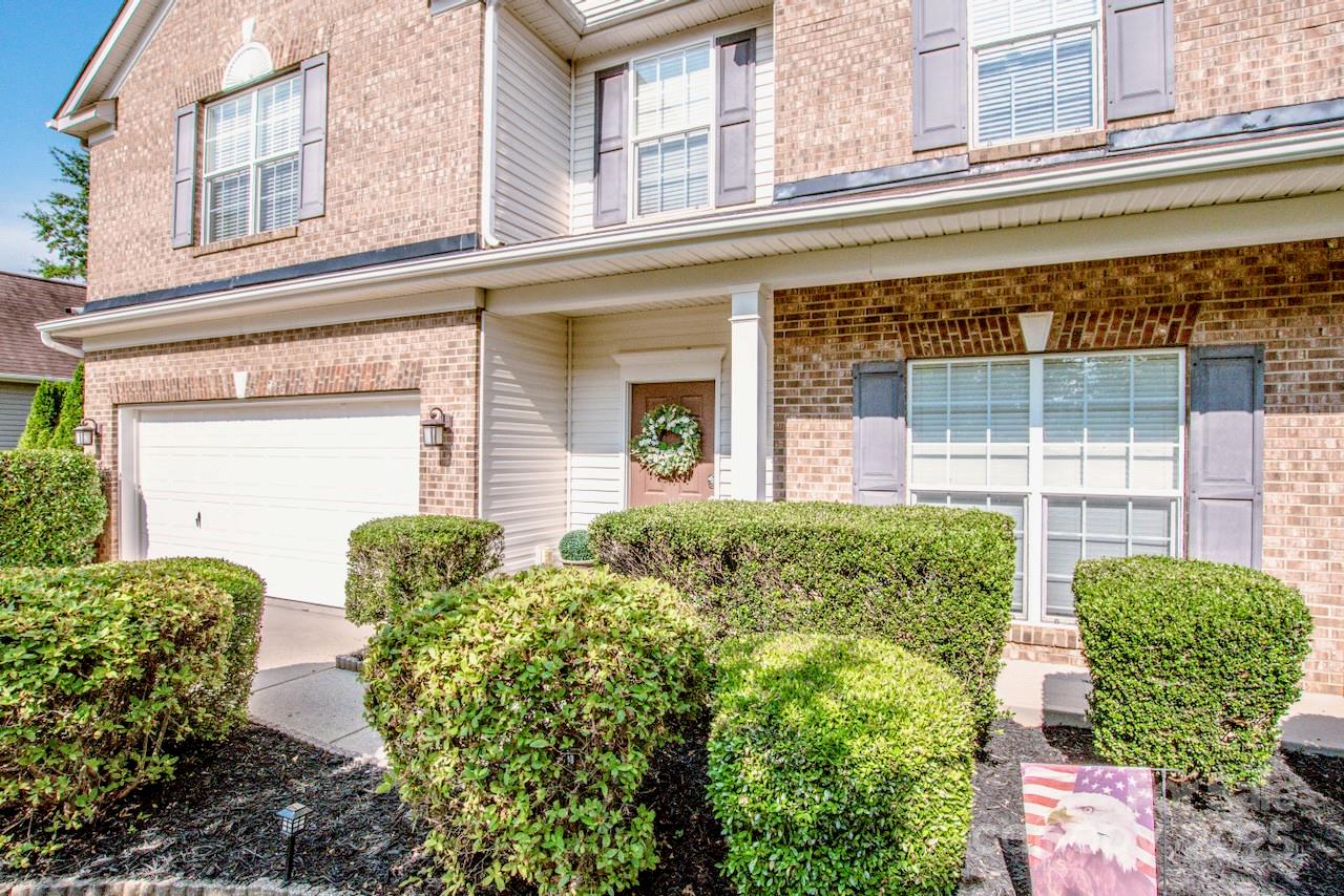 107 Golden Valley Drive