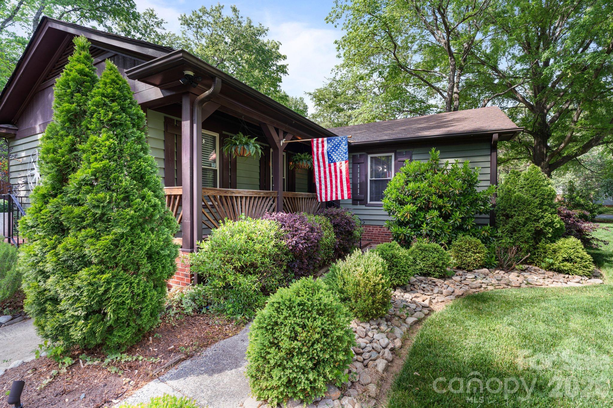 6129 Old Meadow Road