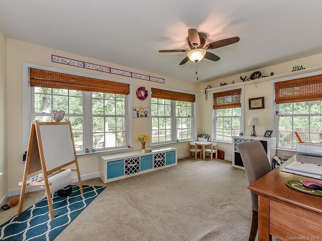 Wind Song Estates - Residential