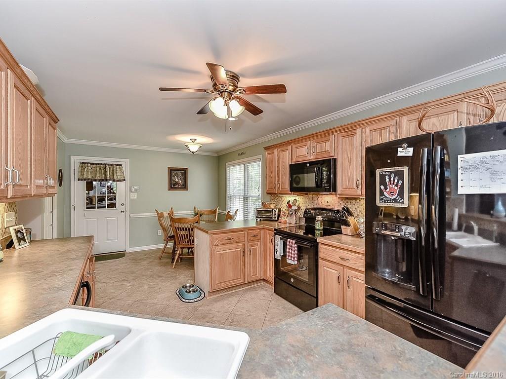 Wind Song Estates - Residential