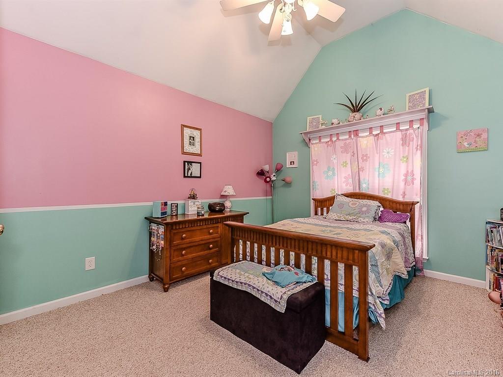 Wind Song Estates - Residential