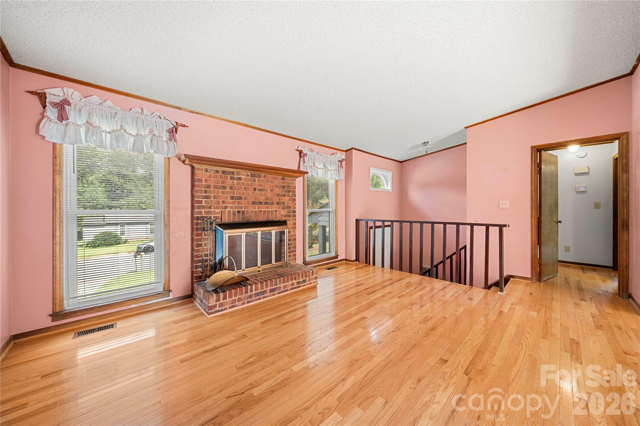 1810 Oak Hollow Road