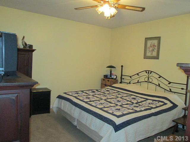 Kingsbury Acres - Residential