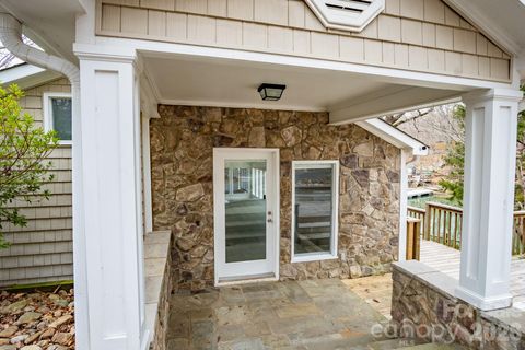 208 Island View Road Mount Holly NC 28120