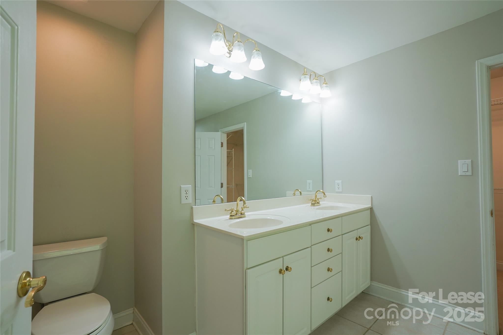 Weddington Oaks - Residential Lease