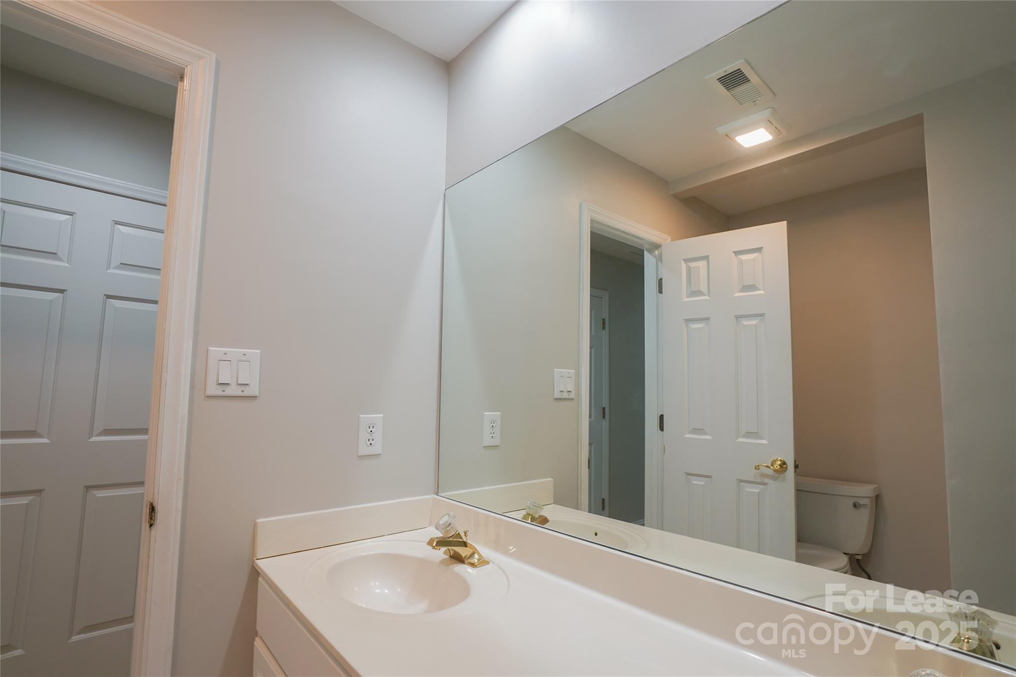 Weddington Oaks - Residential Lease