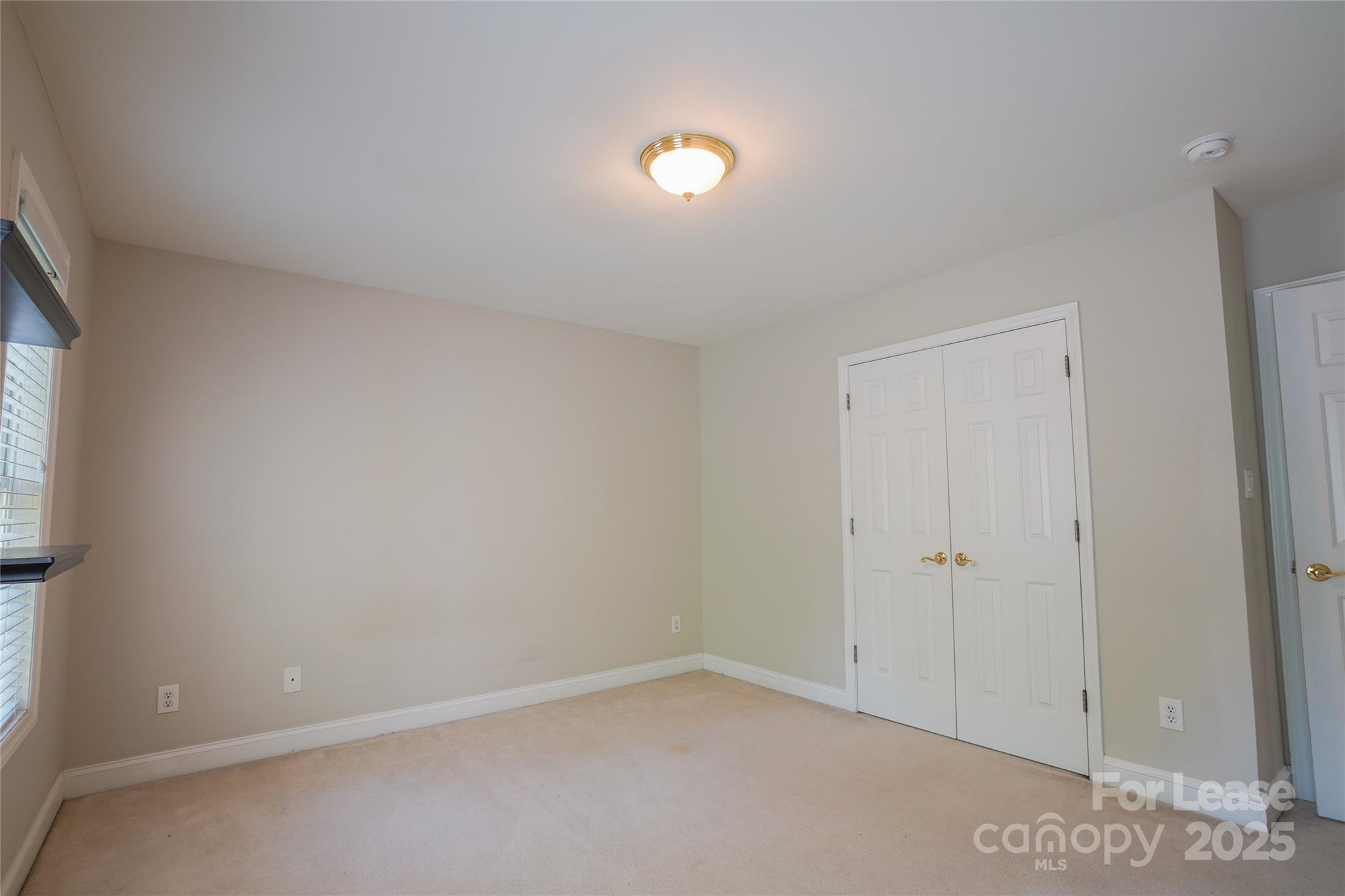 Weddington Oaks - Residential Lease