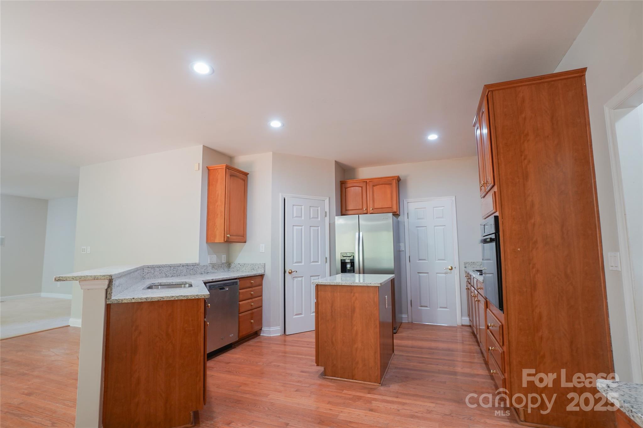 Weddington Oaks - Residential Lease