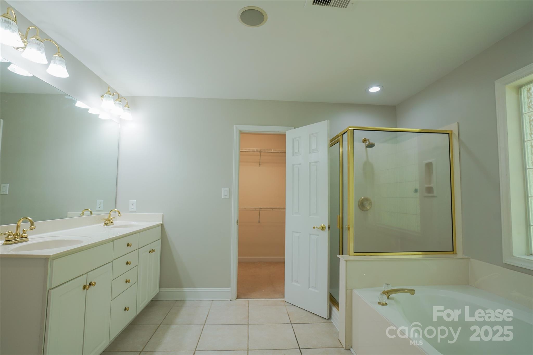 Weddington Oaks - Residential Lease