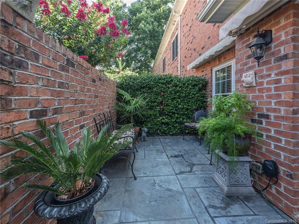 Beacon Knoll - Residential