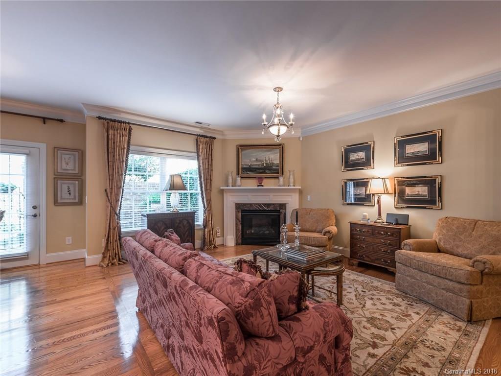 Beacon Knoll - Residential