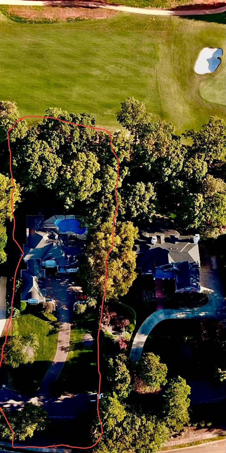 The Peninsula - Residential