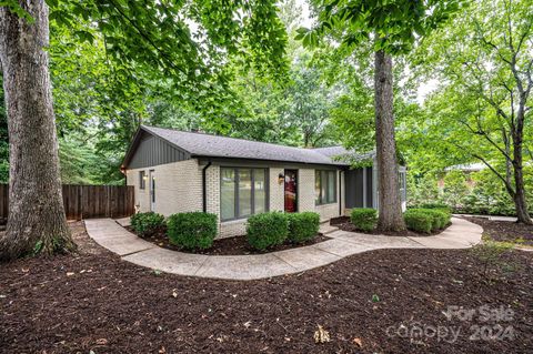 A home in Hickory