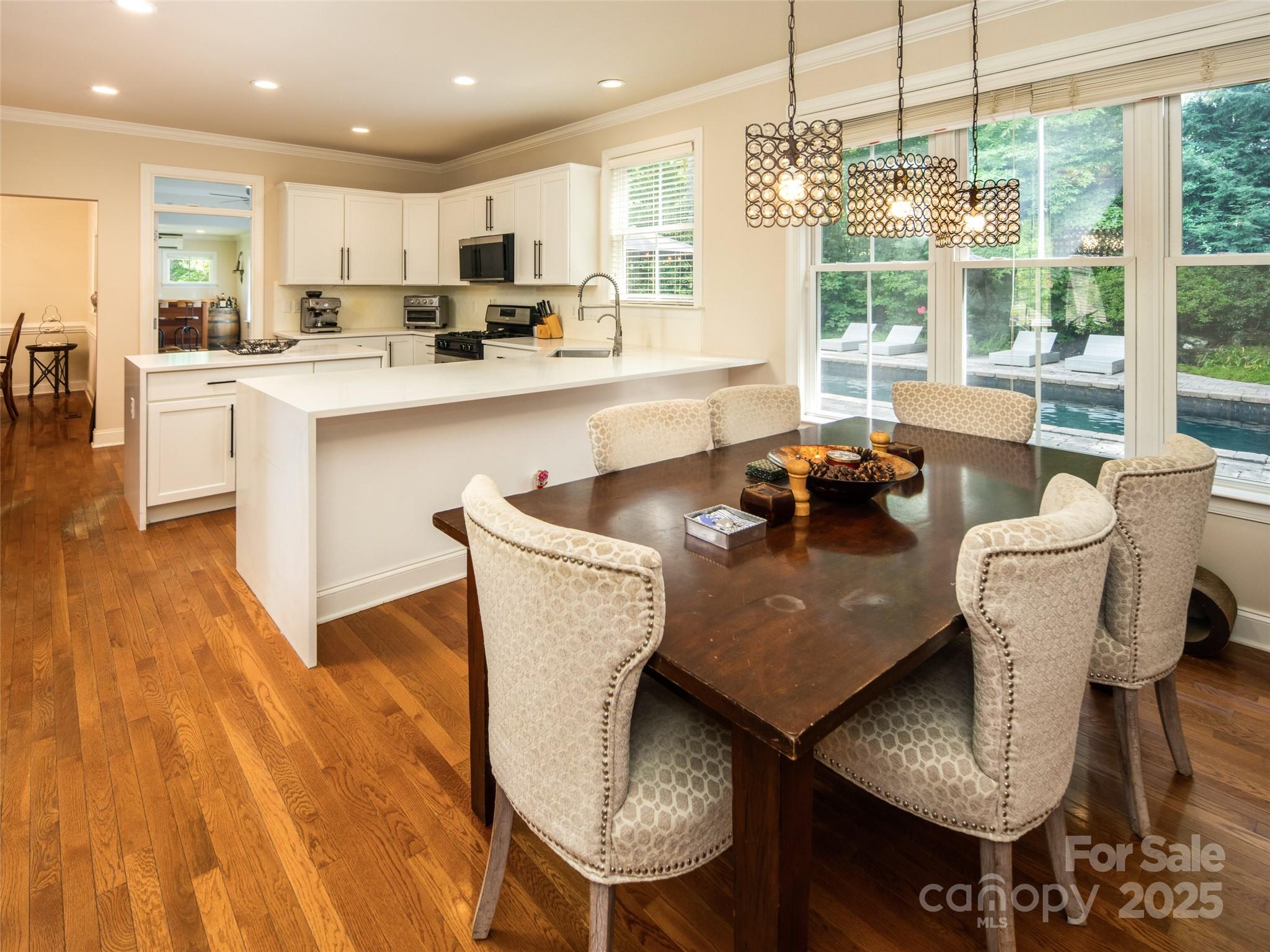115 Ginger Quill Circle