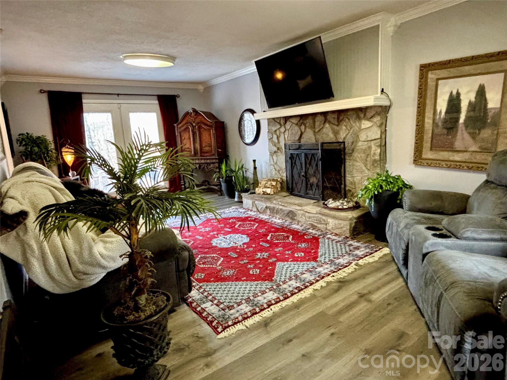 209 Cottonwood Drive