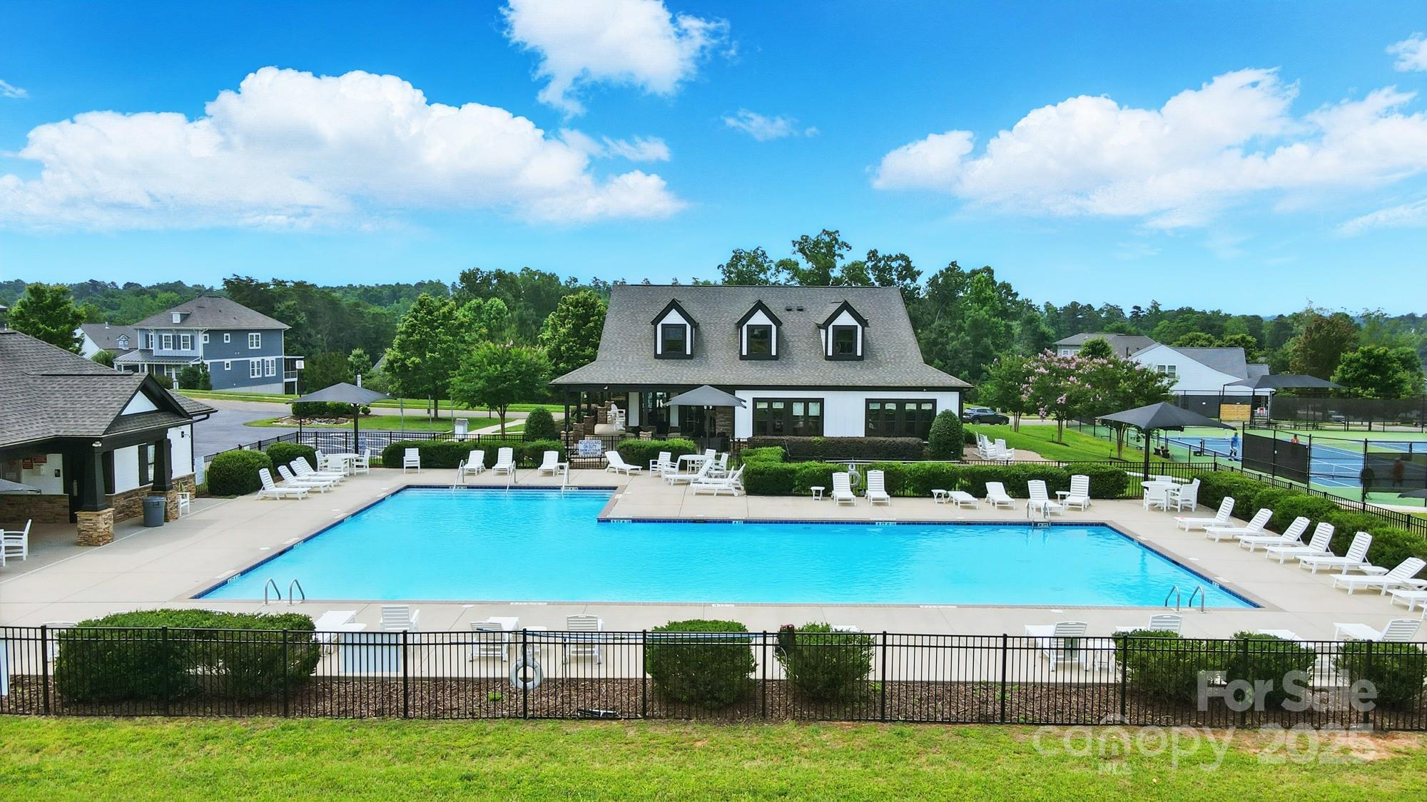 Edgewater - Residential