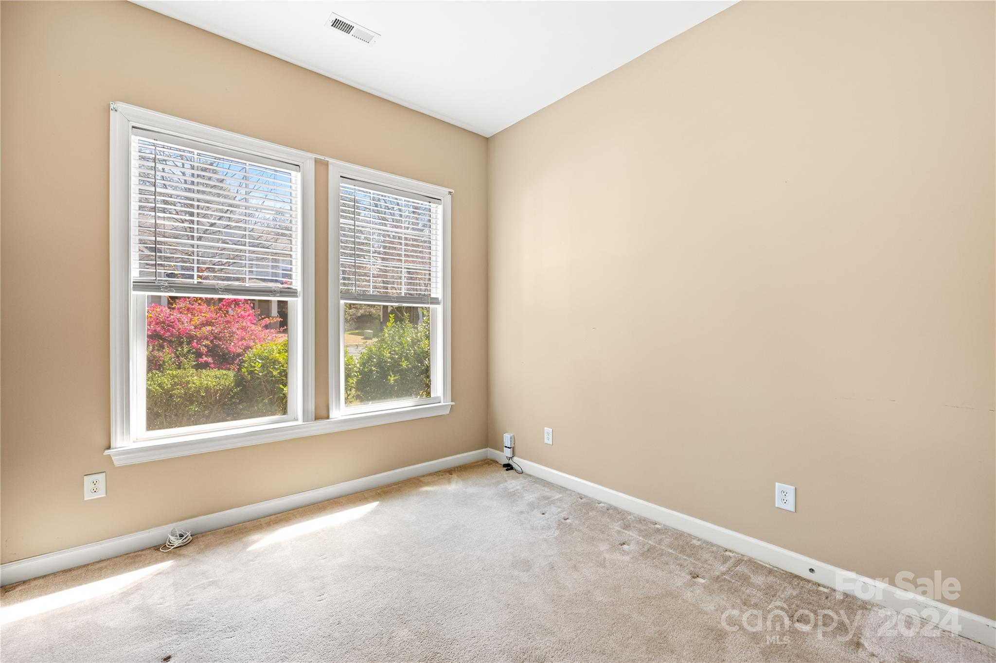 Eastfield at Prosperity Villag - Residential