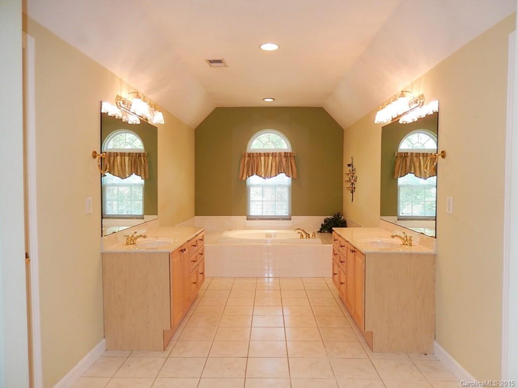 Muirfield - Residential