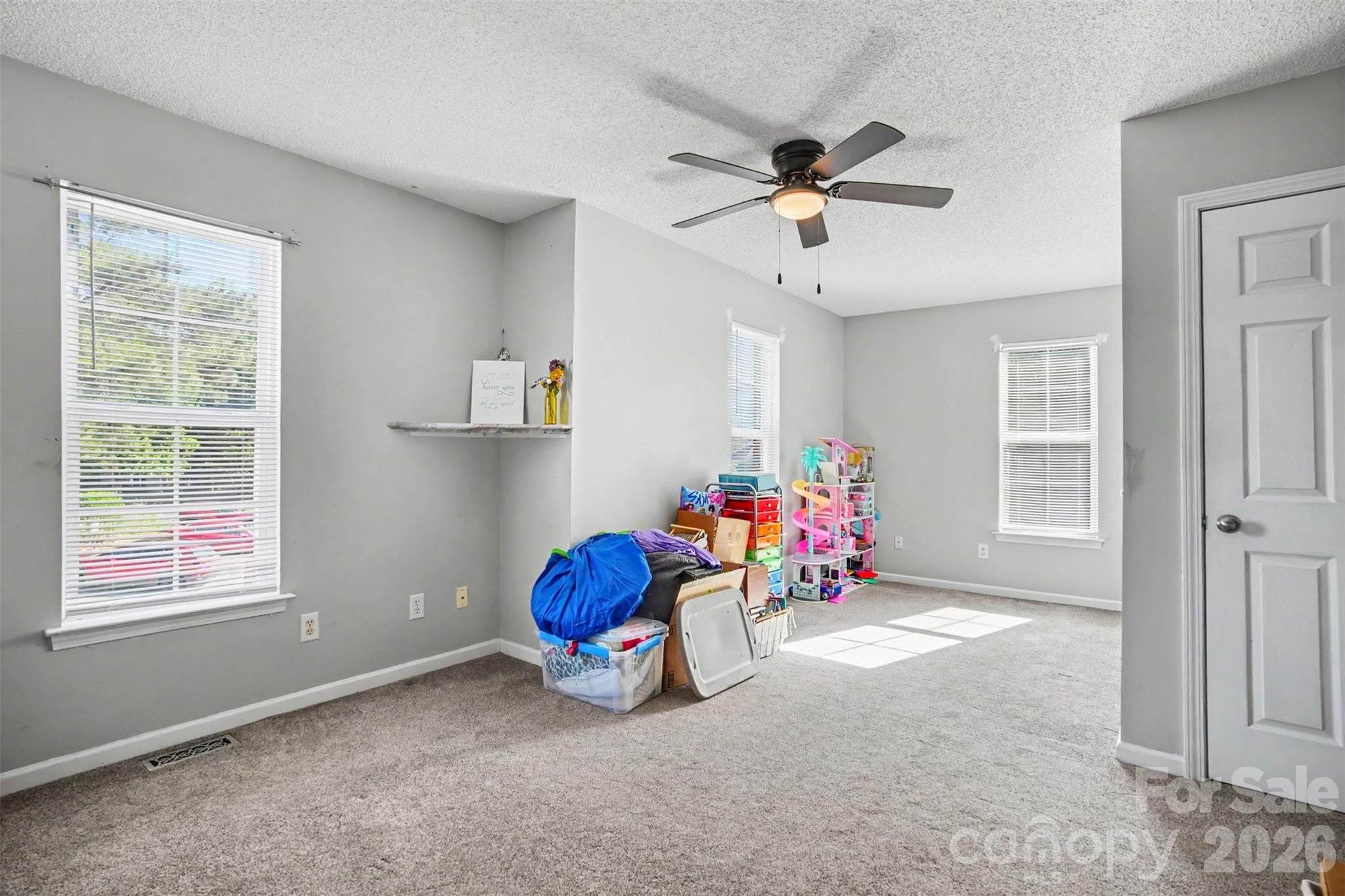 Towne Meadows - Residential