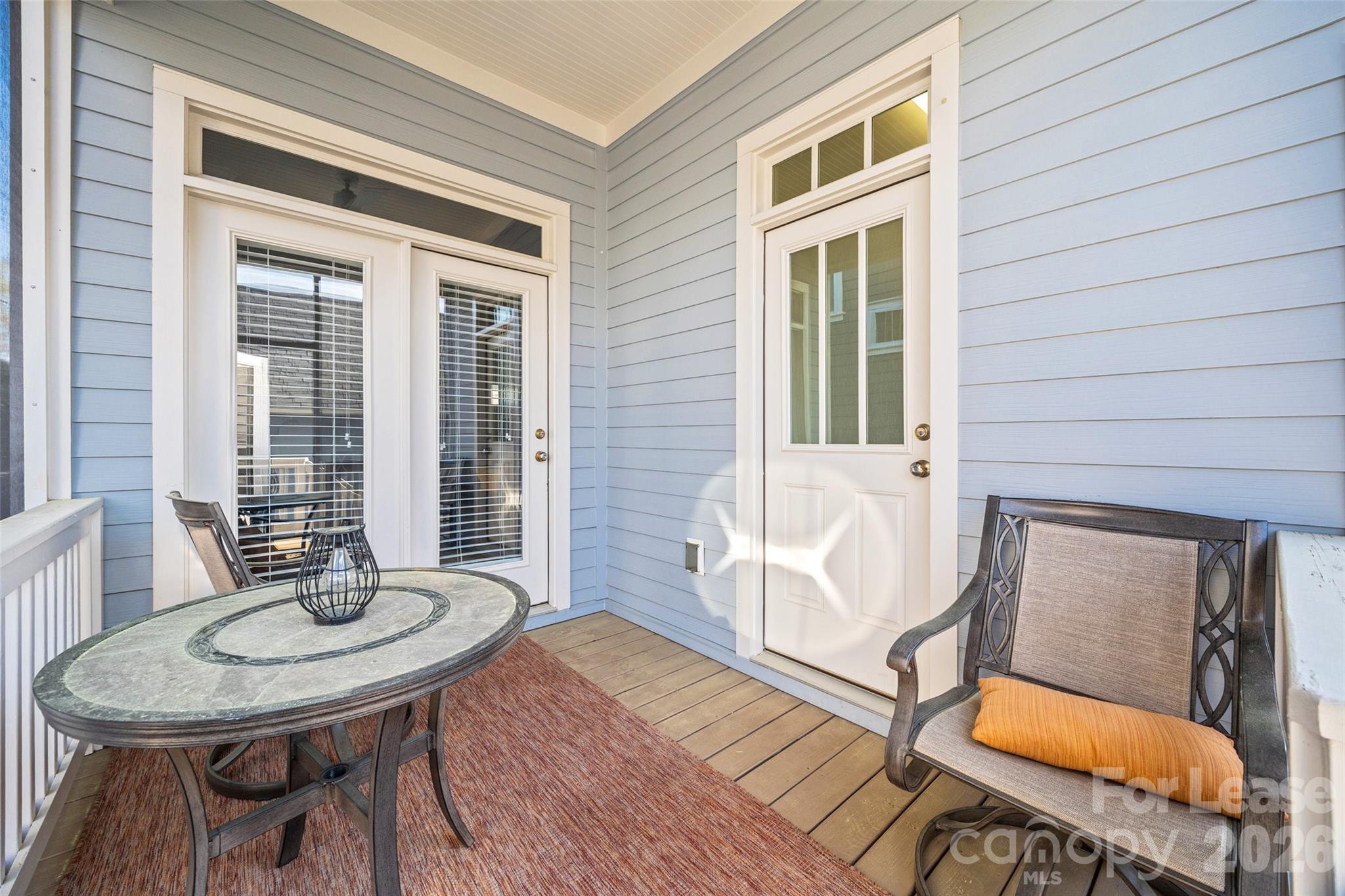 Riverwalk - Residential Lease