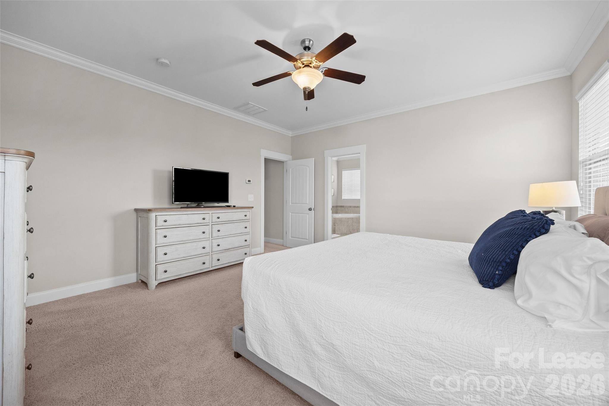 Riverwalk - Residential Lease