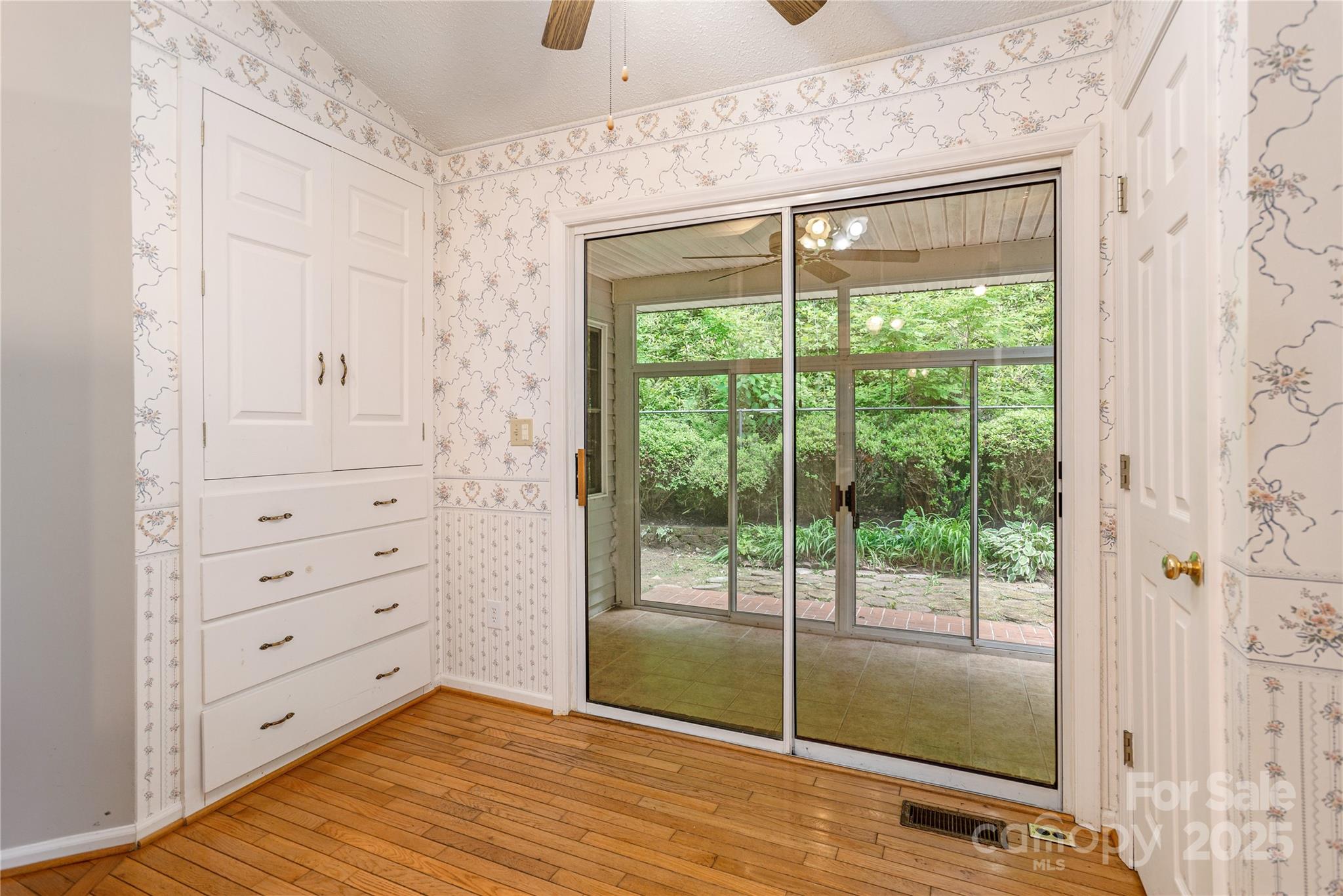 Waterford Place - Residential