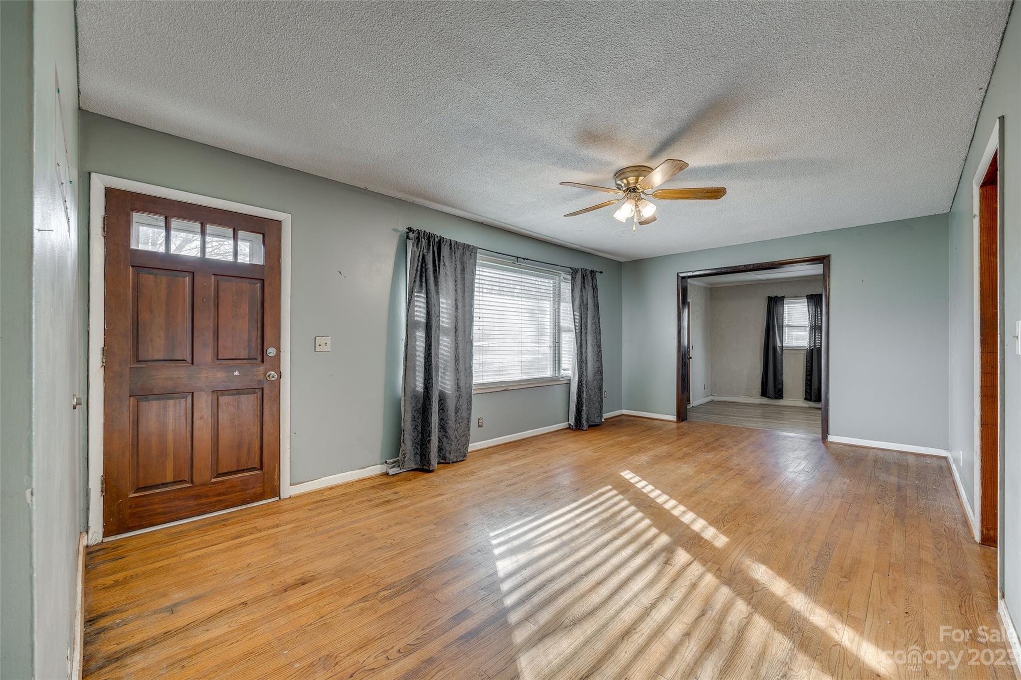 Crestwood - Residential