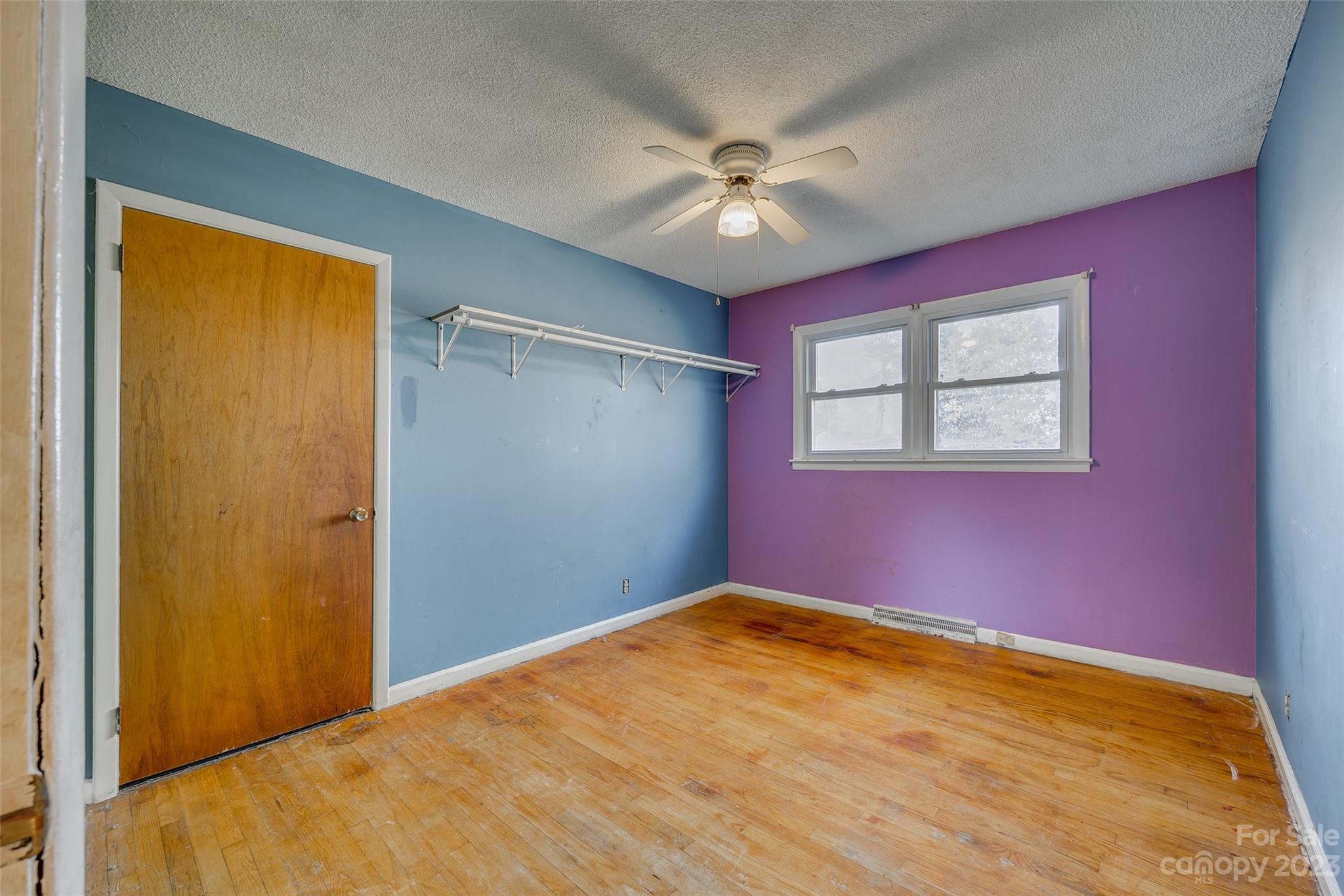 Crestwood - Residential