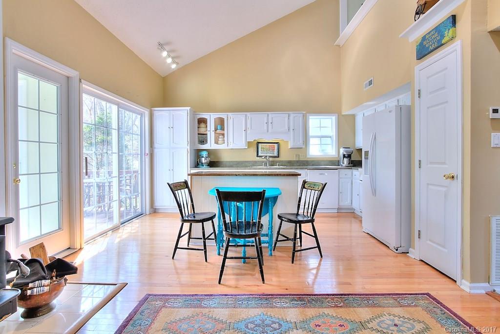 Tega Cay - Residential