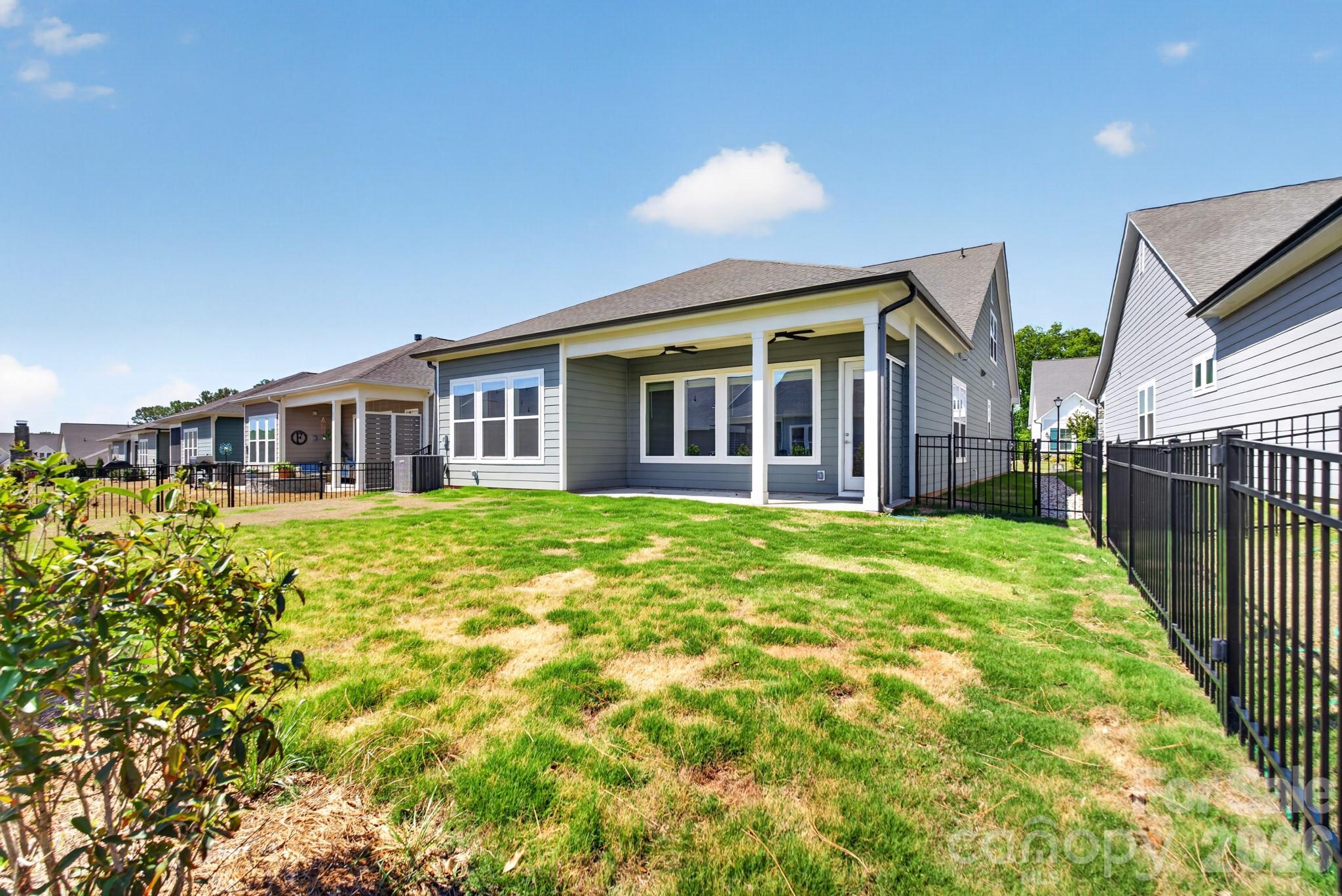 Encore at Streamside - Residential