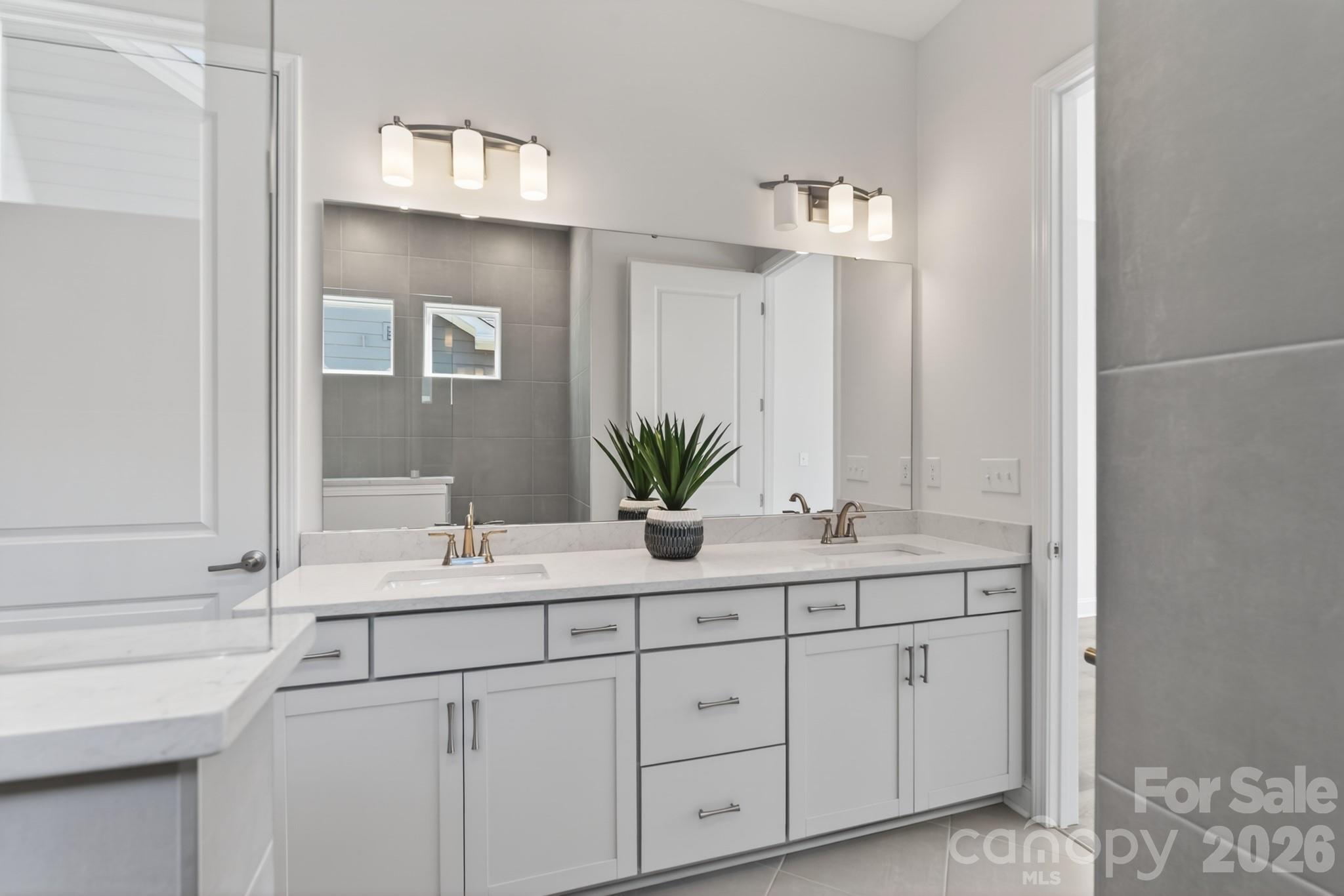 Encore at Streamside - Residential