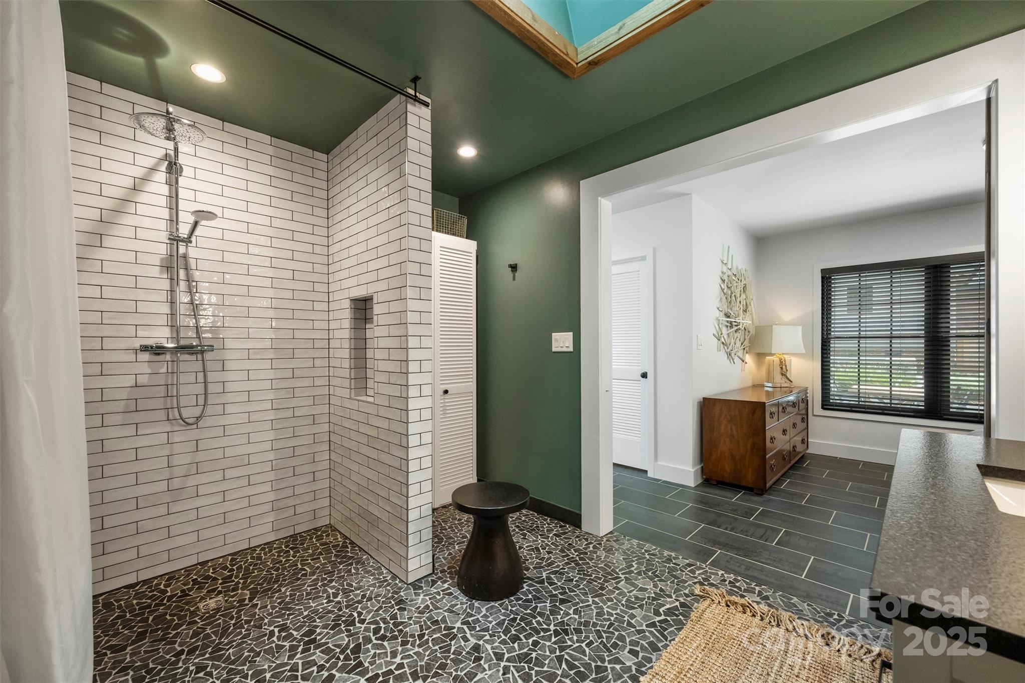 Lansdowne - Residential