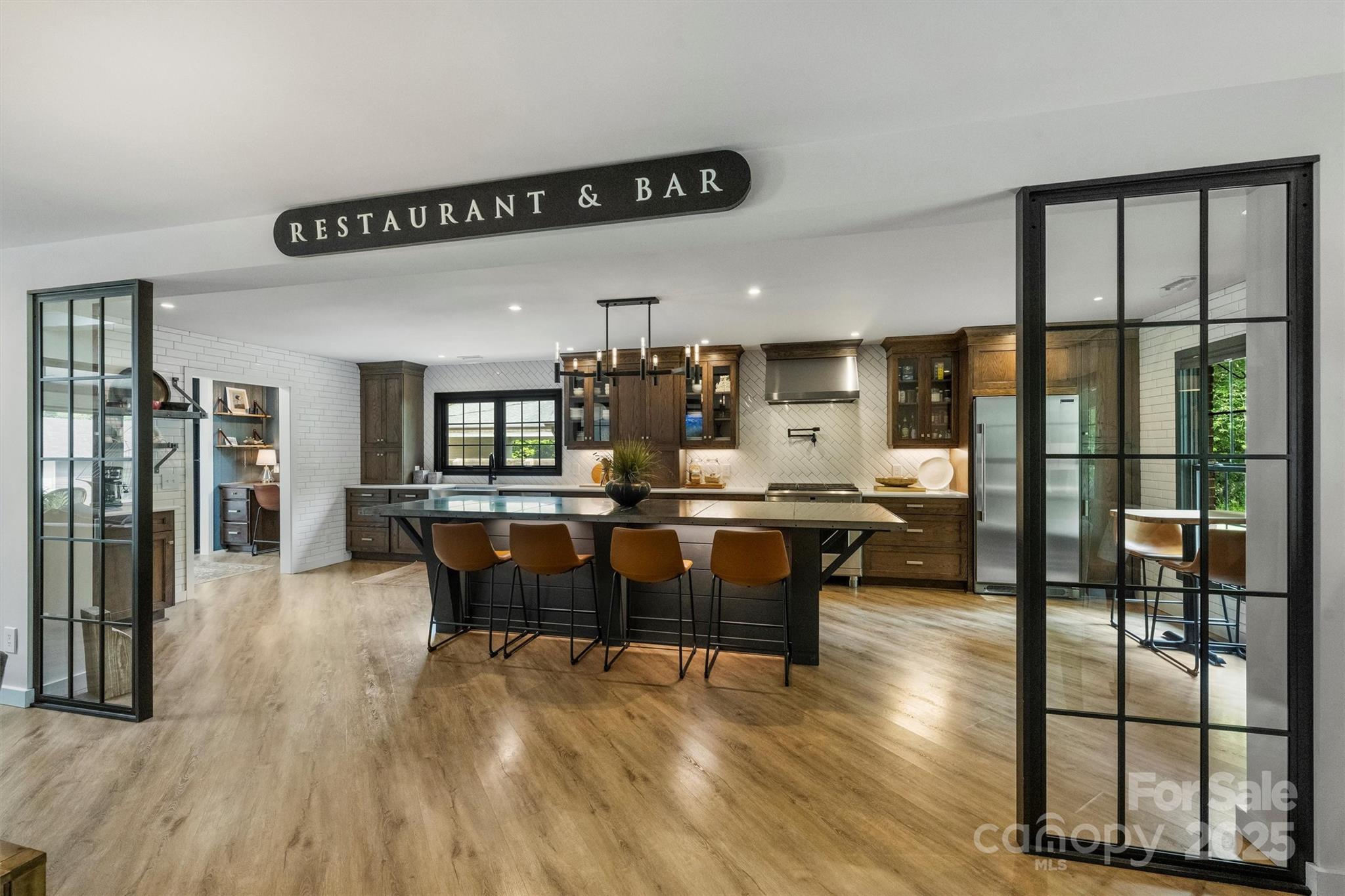 Lansdowne - Residential