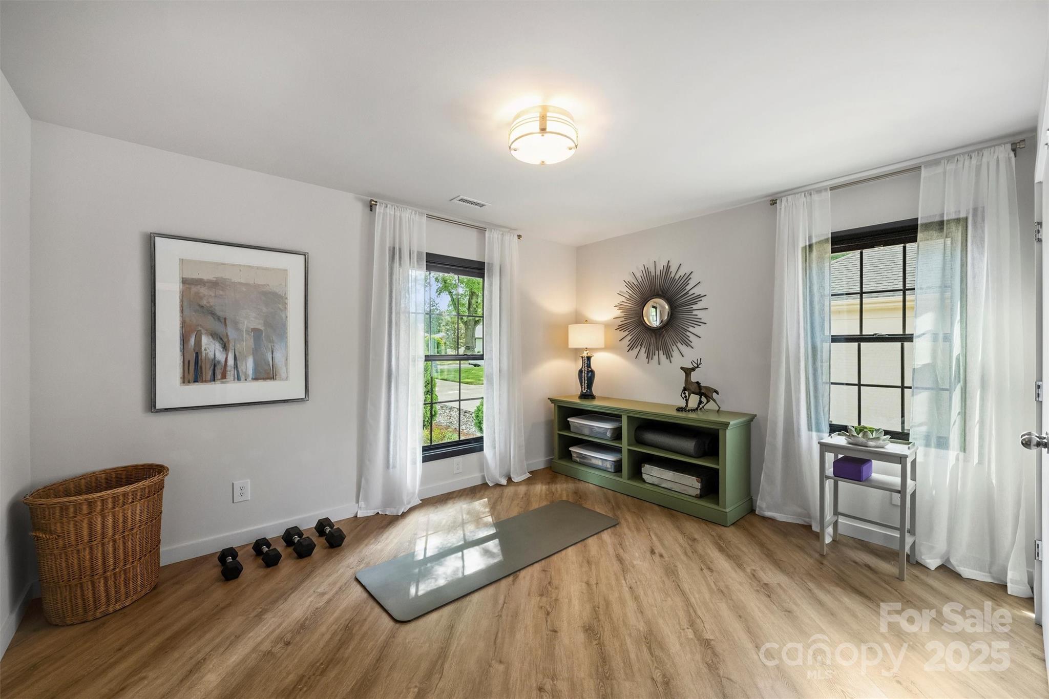 Lansdowne - Residential