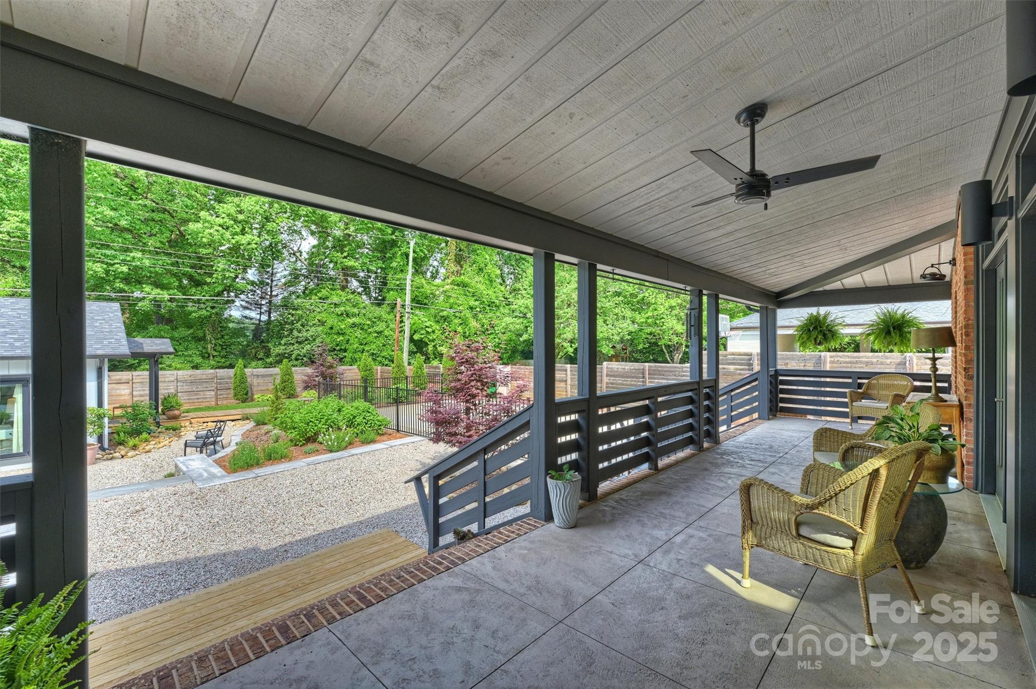 Lansdowne - Residential