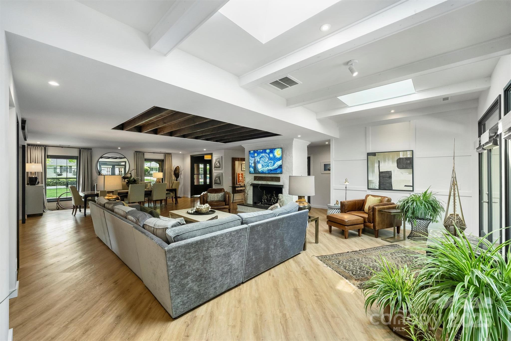 Lansdowne - Residential