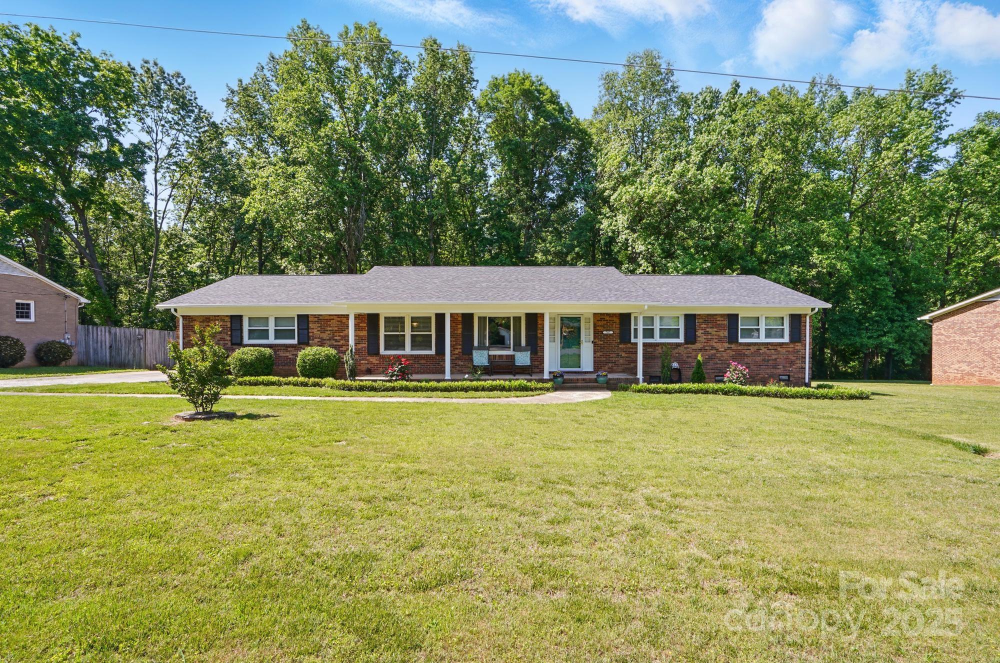 707 Hester Drive