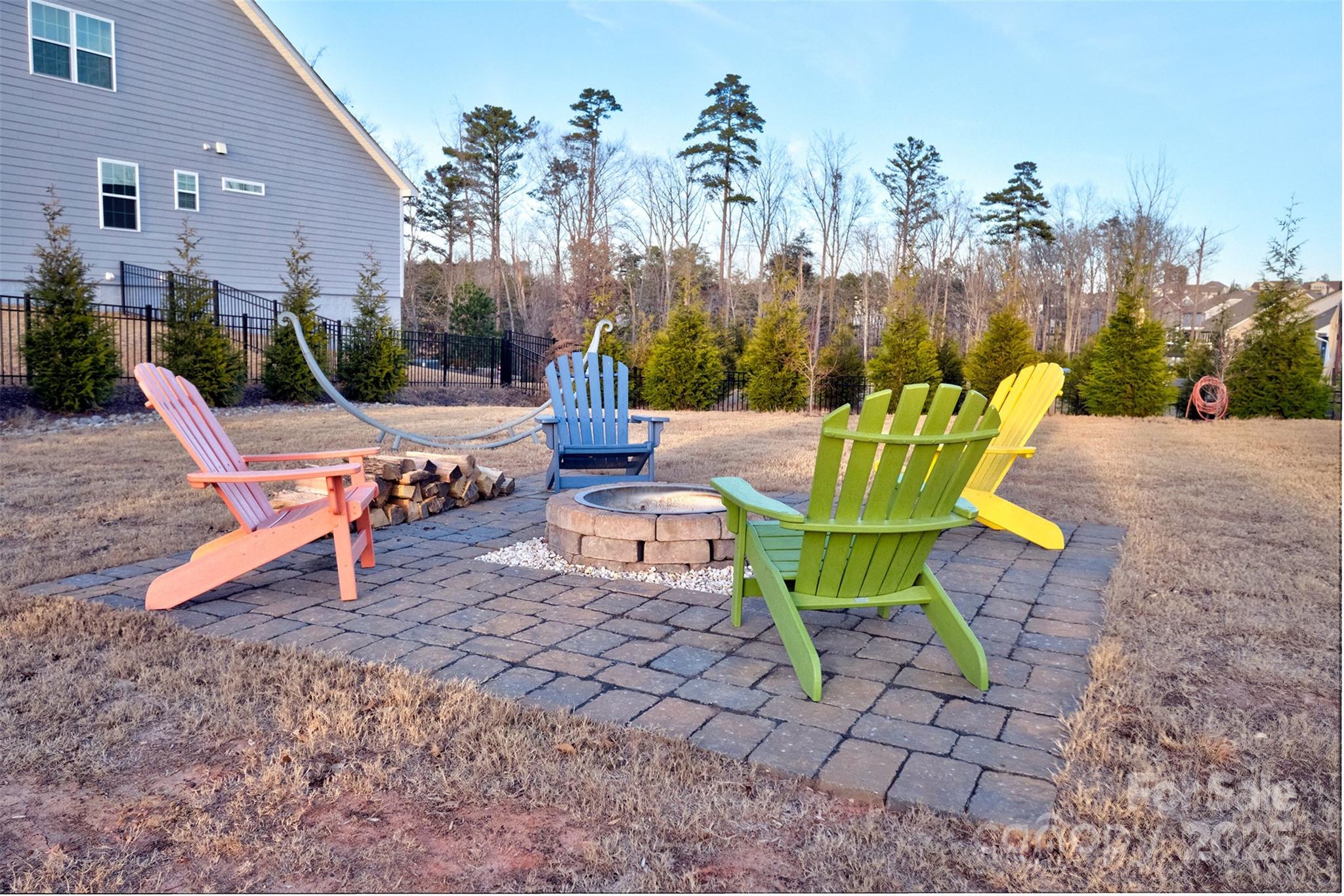 The Palisades - Residential