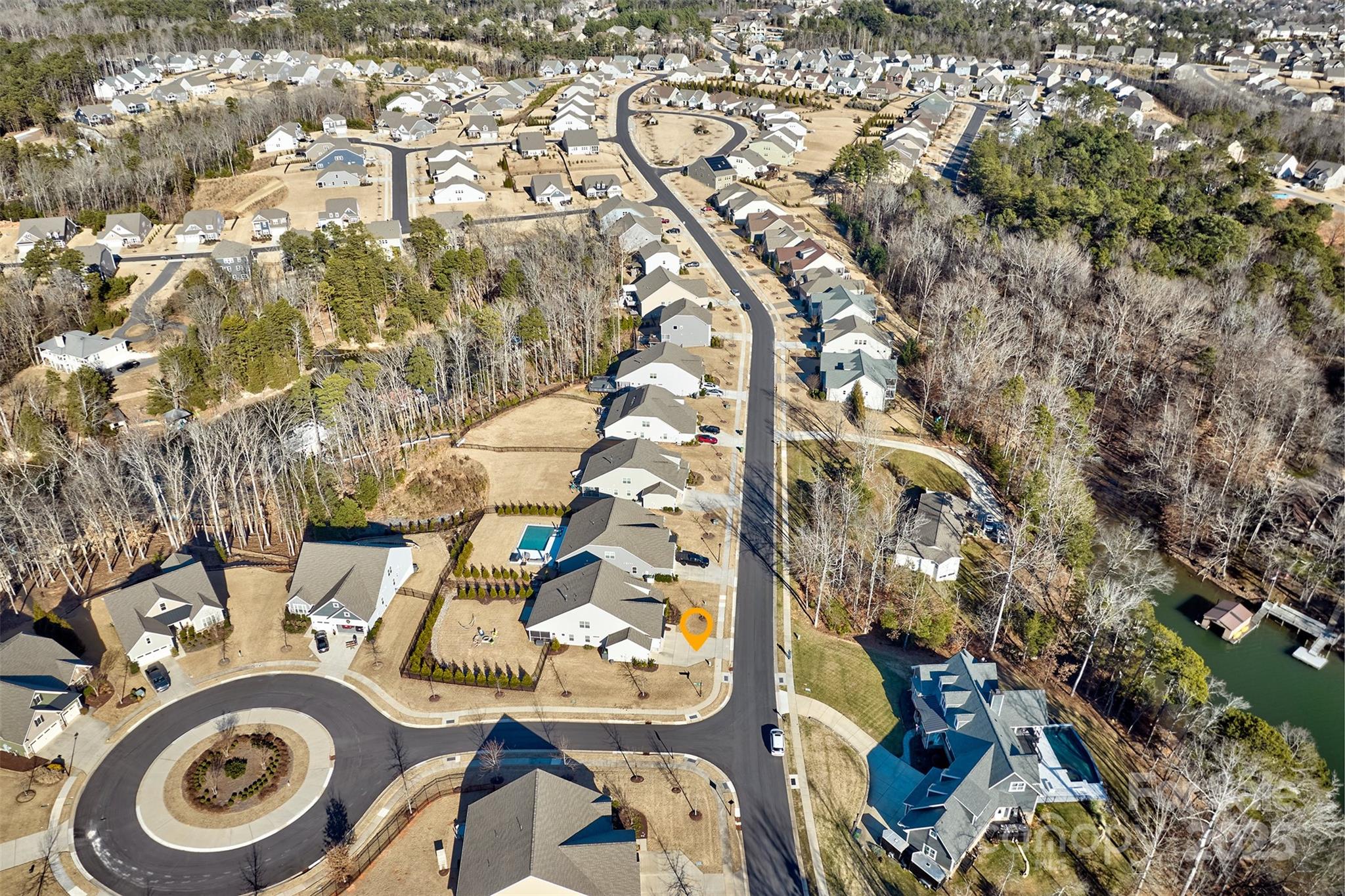 The Palisades - Residential