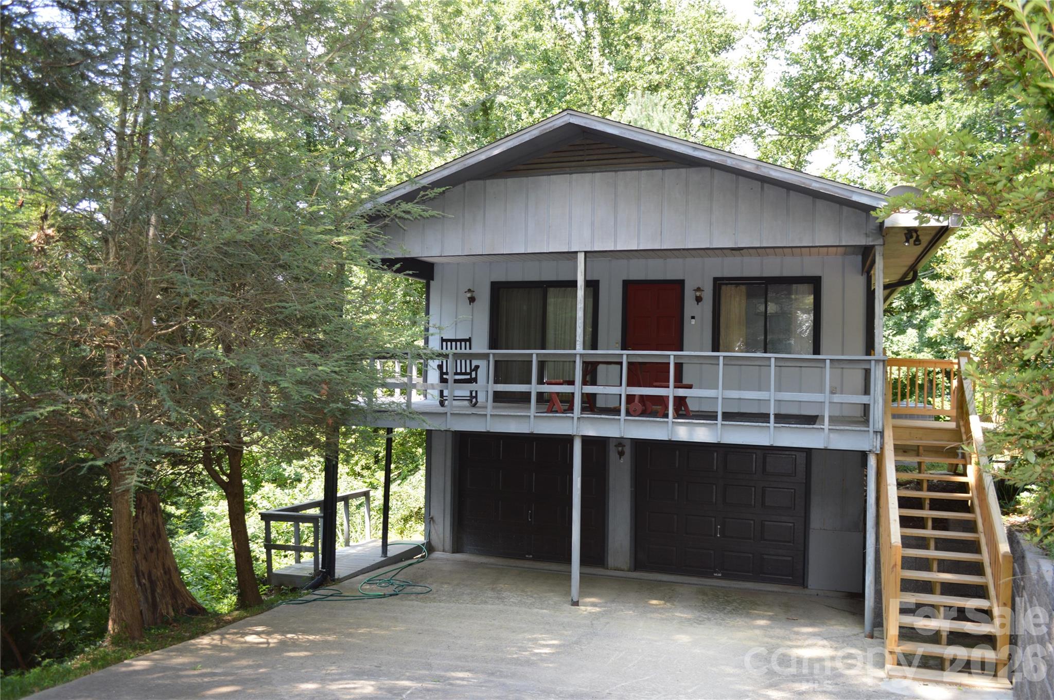 184 Laurel Road