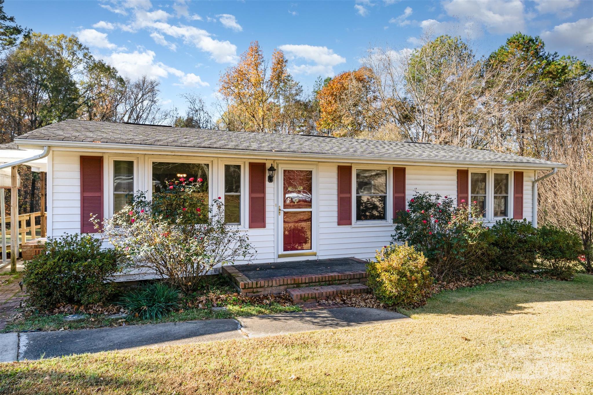 650 Rama Wood Drive SE