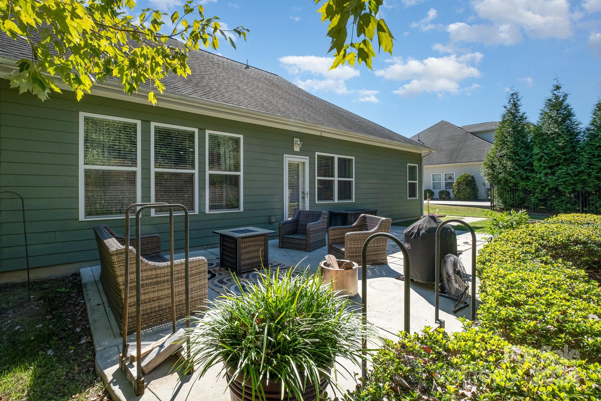 Hawthorne - Residential